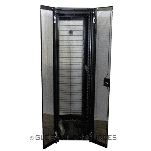 Dell PowerEdge 4220D 42U Enhanced Server Rack Enclosure for Modern Data Centers