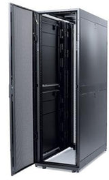 APC AR3100 SX NetShelter Server Rack | 42U Enclosure